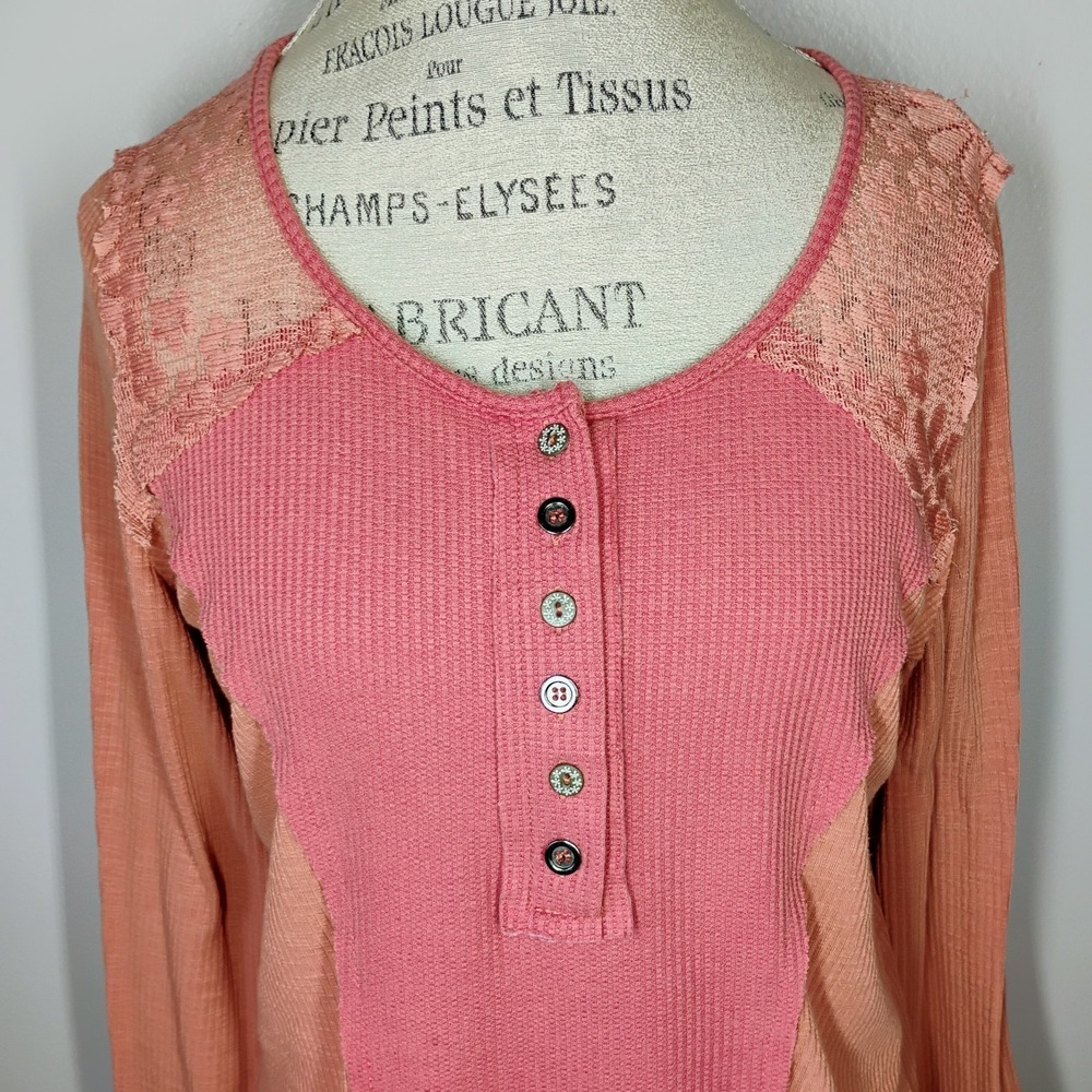 POL Waffle Knit Henley Shirt Womens Small Pink‎ Lace Mixed Media Boho Bohemian - Picture 2 of 10